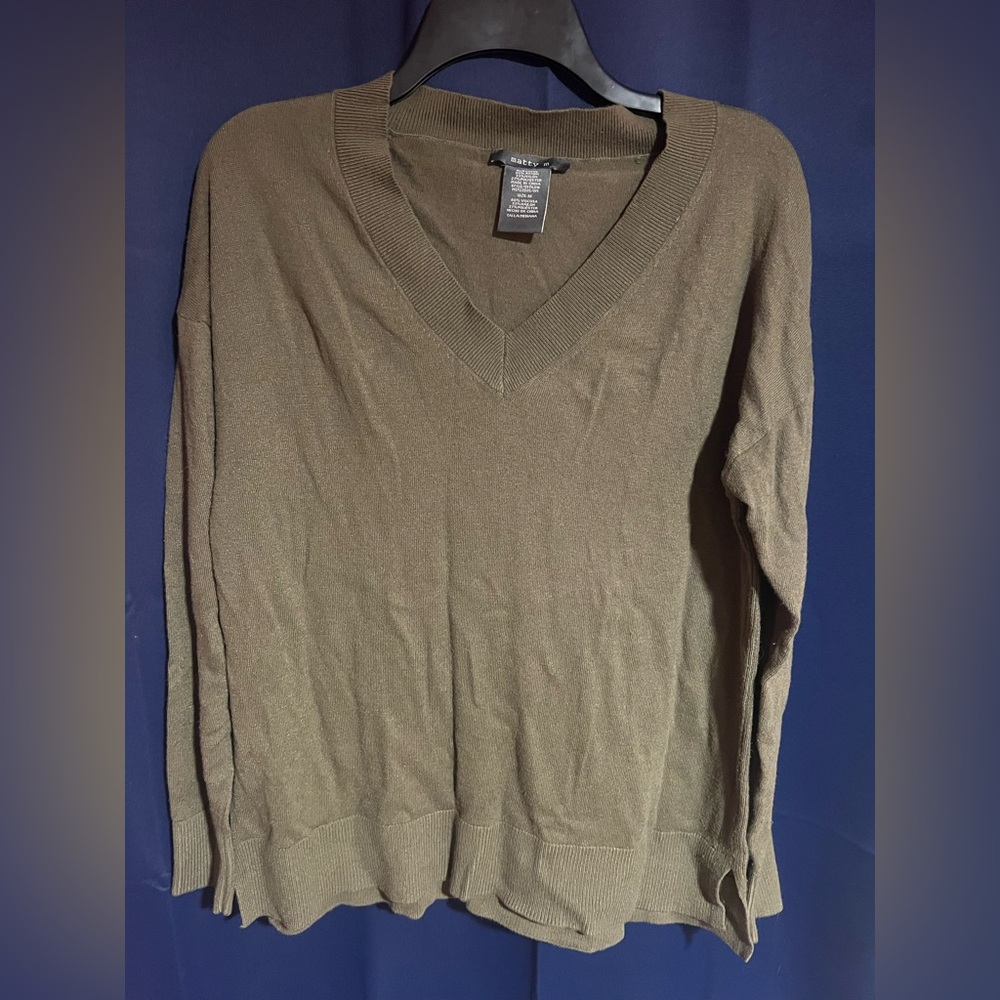Matty M Women's Olive Green V-Neck Sweater